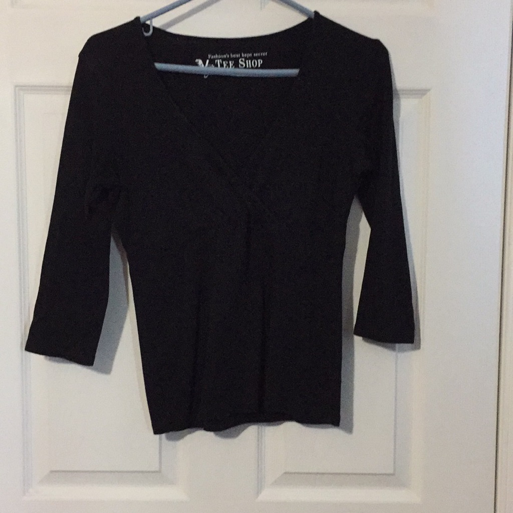 3/4 Black Tee.
